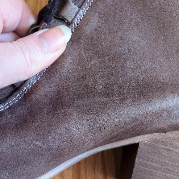 [SOLD] Felmini Soft Pebbled Leather Lace Up Peep Toe Portugal Block Heel Bootie - Picture 13 of 16